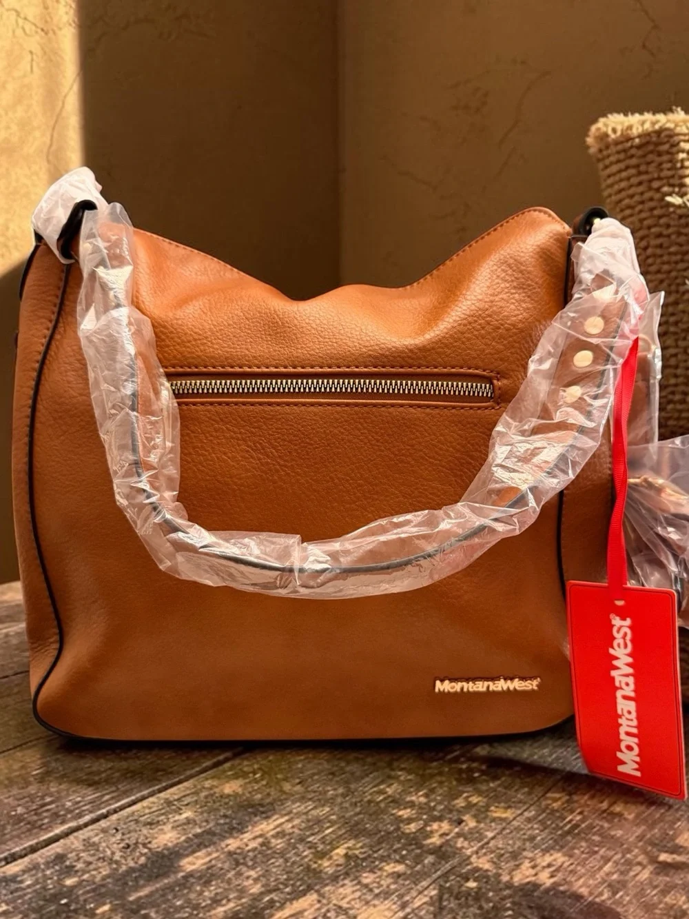 Montana West NWT Cognac 2-Tone Hobo Shoulder Bag & Crossbody w/Concealed Carry